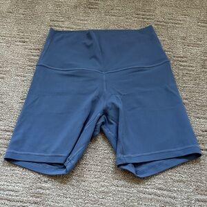 Lululemon Athletica Oasis Blue High Rise Short 6”